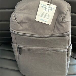 Aviana Bamboo Mini Backpack Cooler